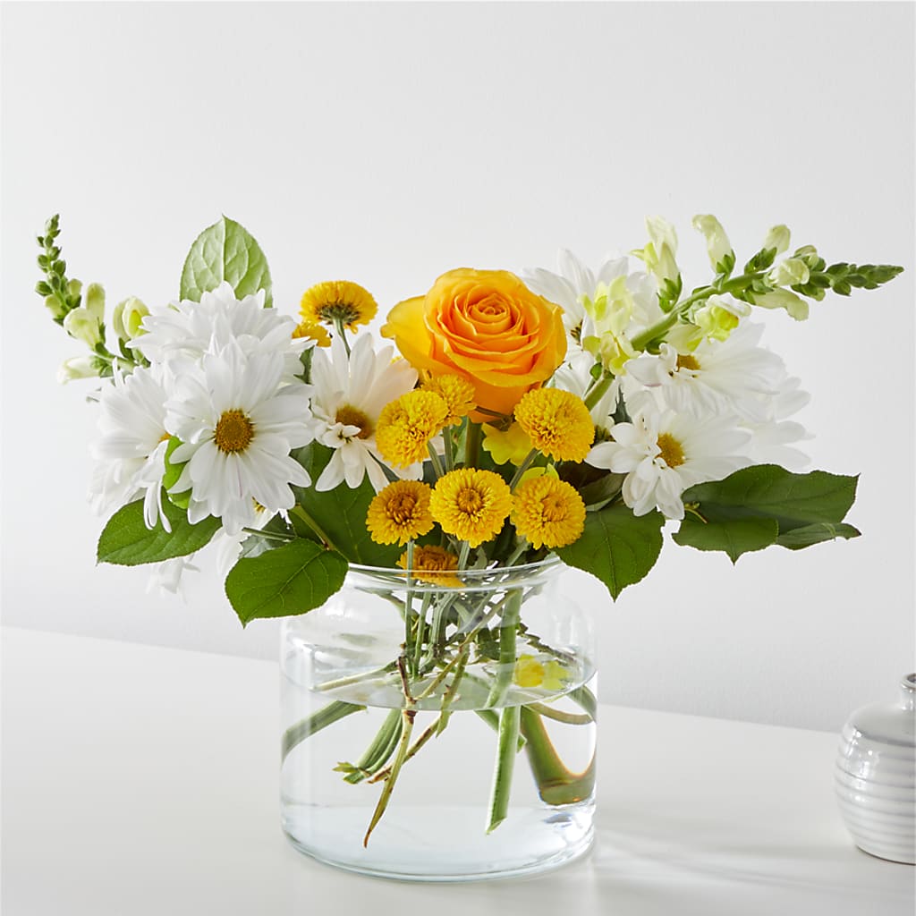 Sun Salutation Bouquet – Oceanside Florist, Oceanside NY