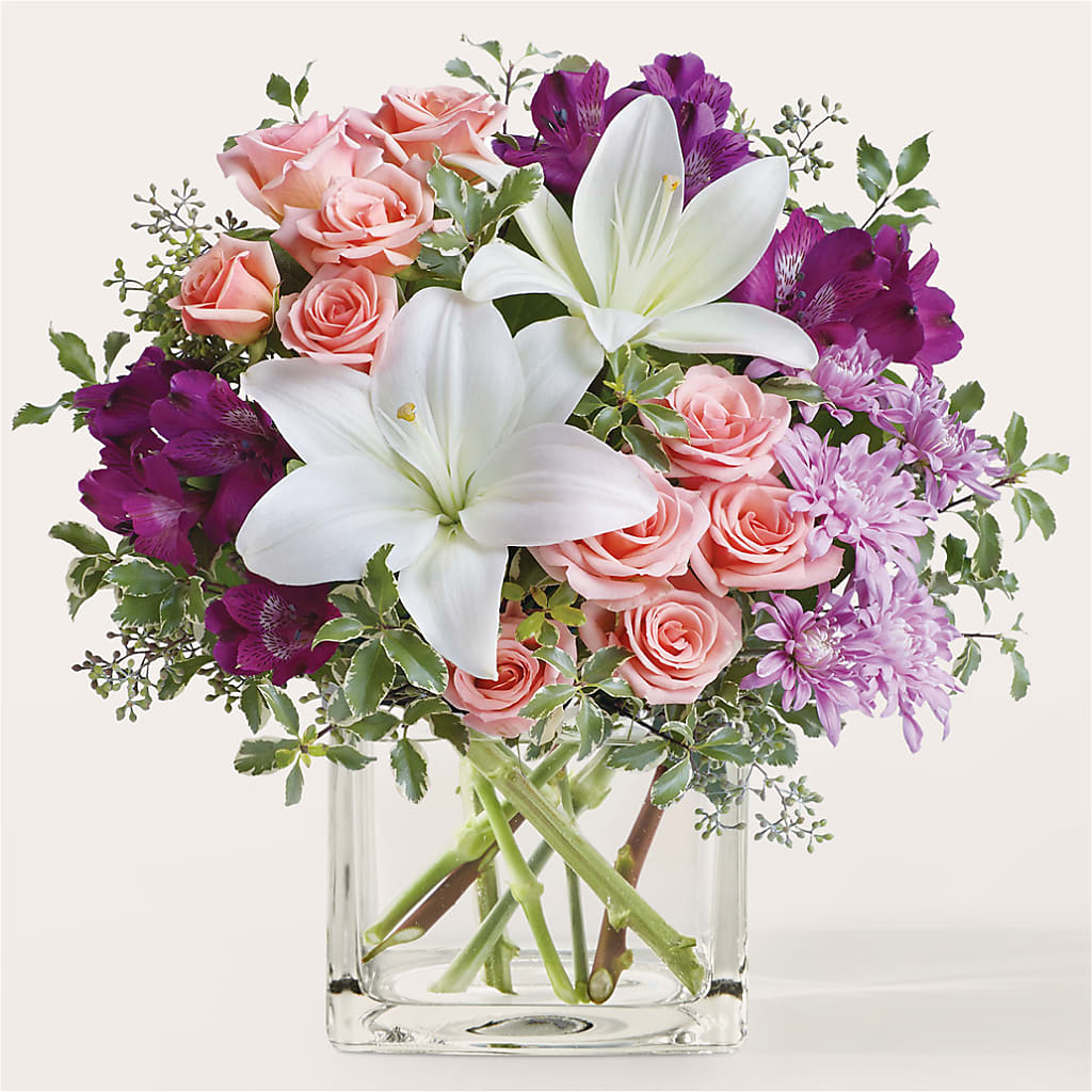 Mani Pedi Bouquet – Oceanside Florist, Oceanside NY