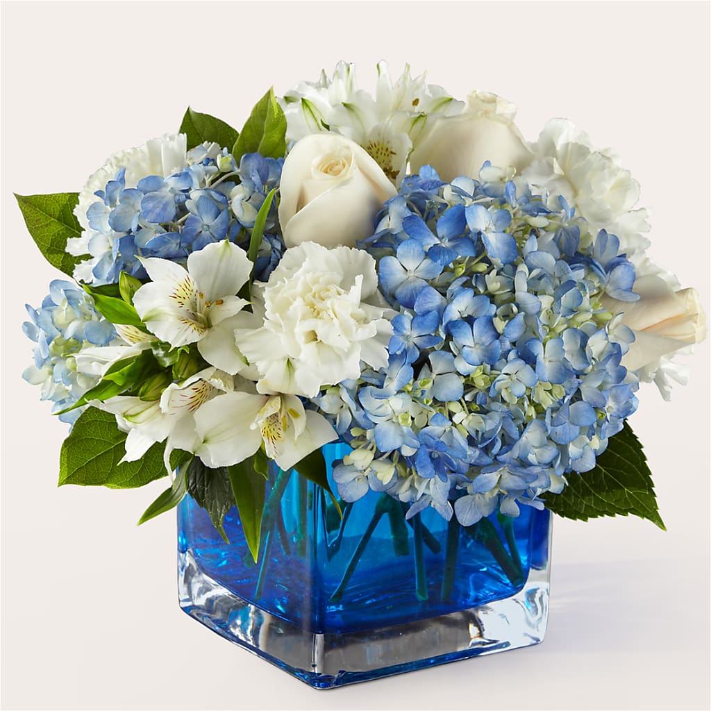 Soothing Waters Bouquet – Oceanside Florist, Oceanside NY