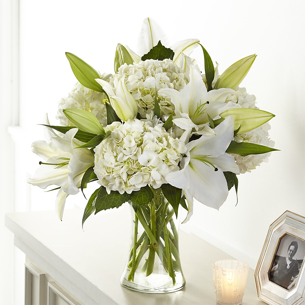 Compassionate Lily Bouquet – Oceanside Florist, Oceanside NY