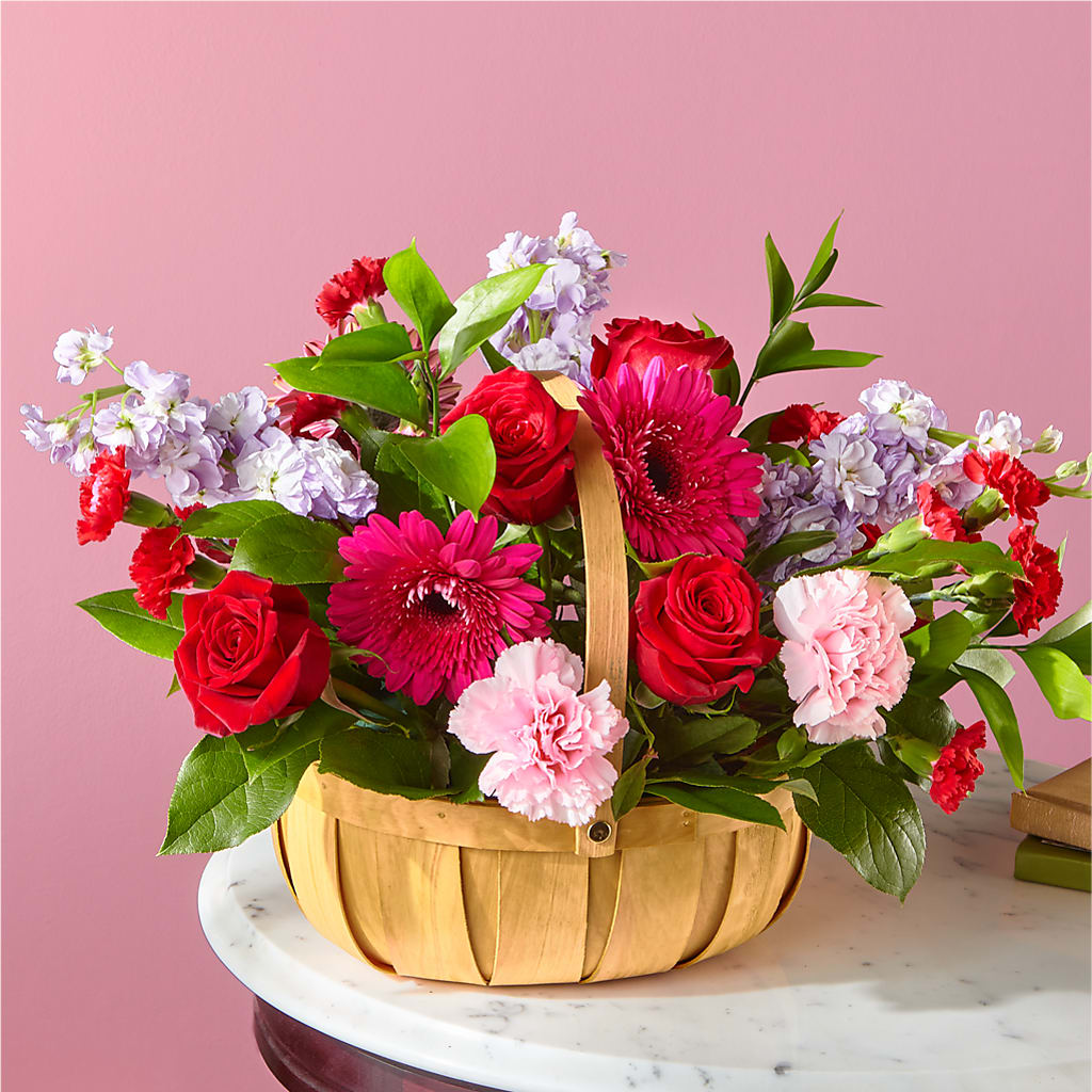Pink Picnic Basket – Oceanside Florist, Oceanside NY