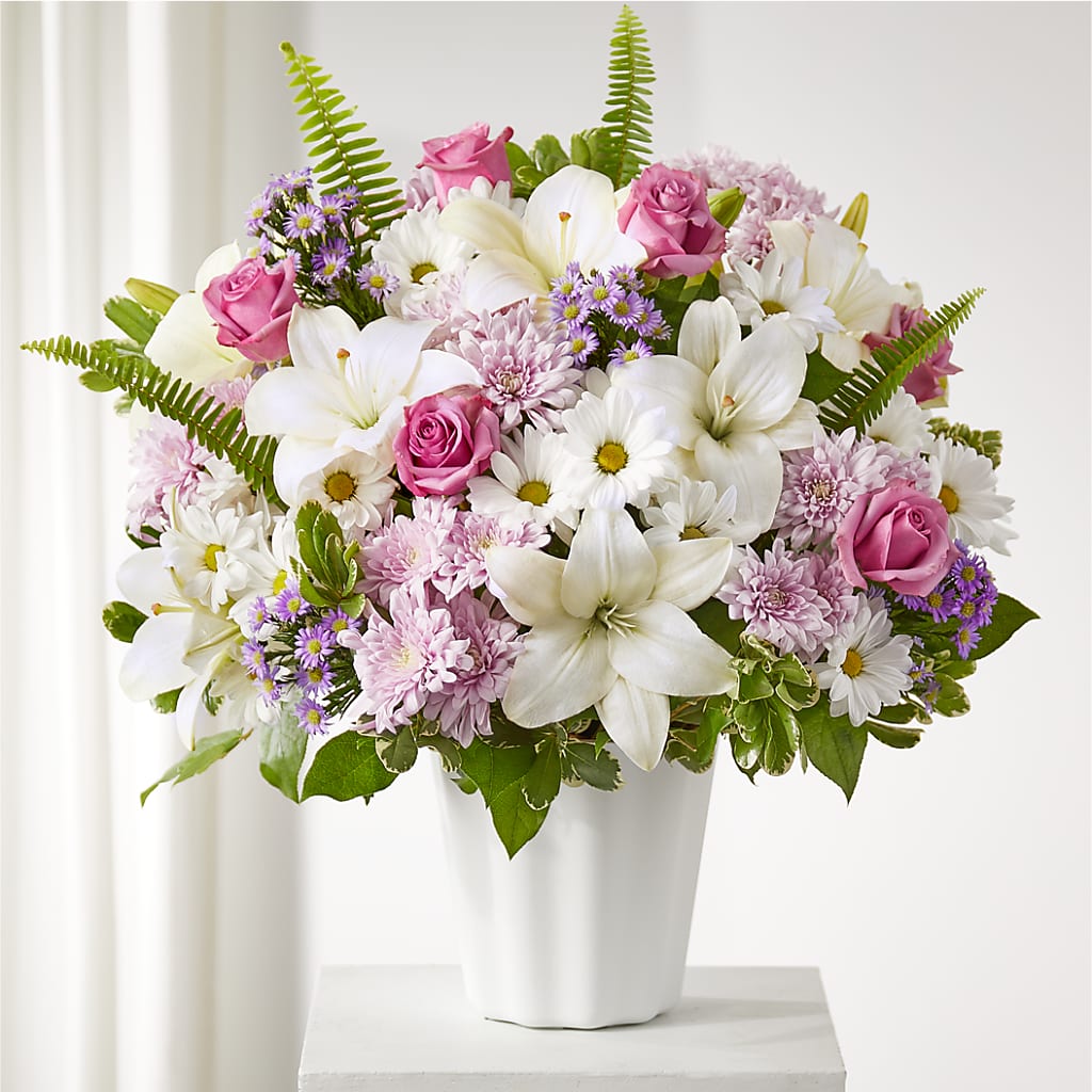 Warmest Thoughts Tabletop Basket – Oceanside Florist, Oceanside NY