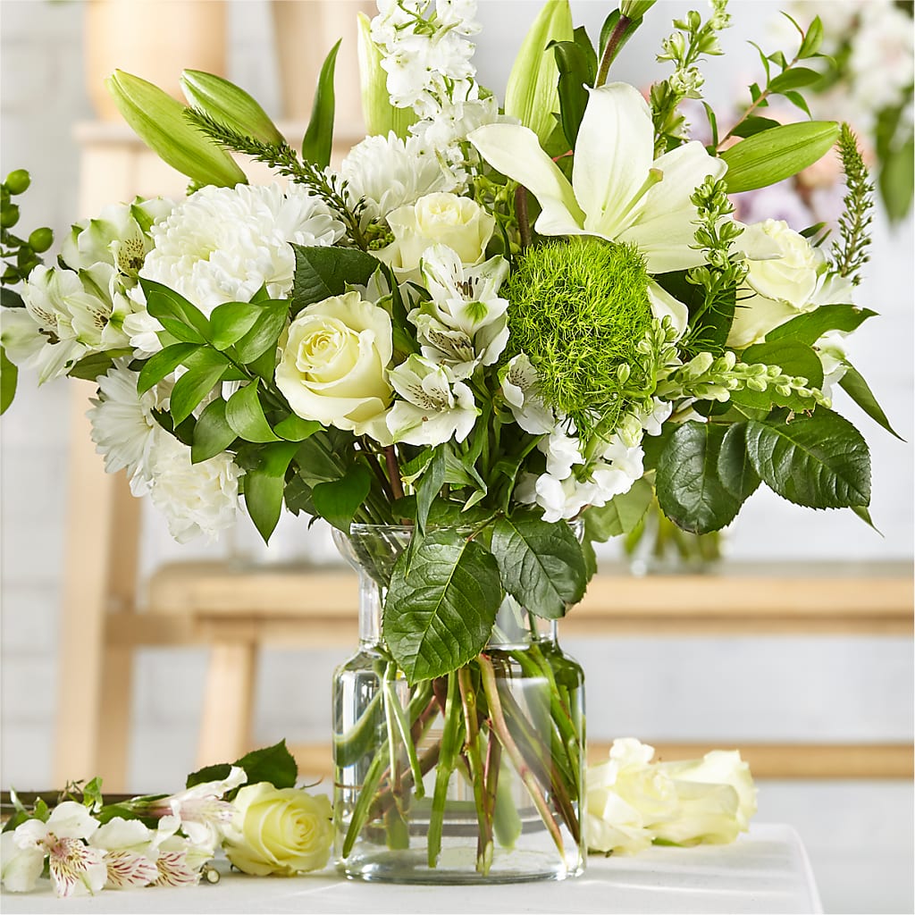 Classic Ivory – A Florist Original – Oceanside Florist, Oceanside NY
