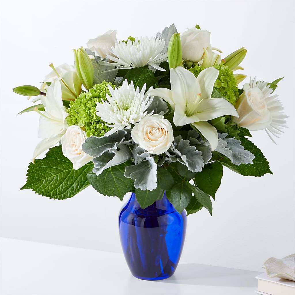 Snowy Dreams Bouquet – Oceanside Florist, Oceanside NY