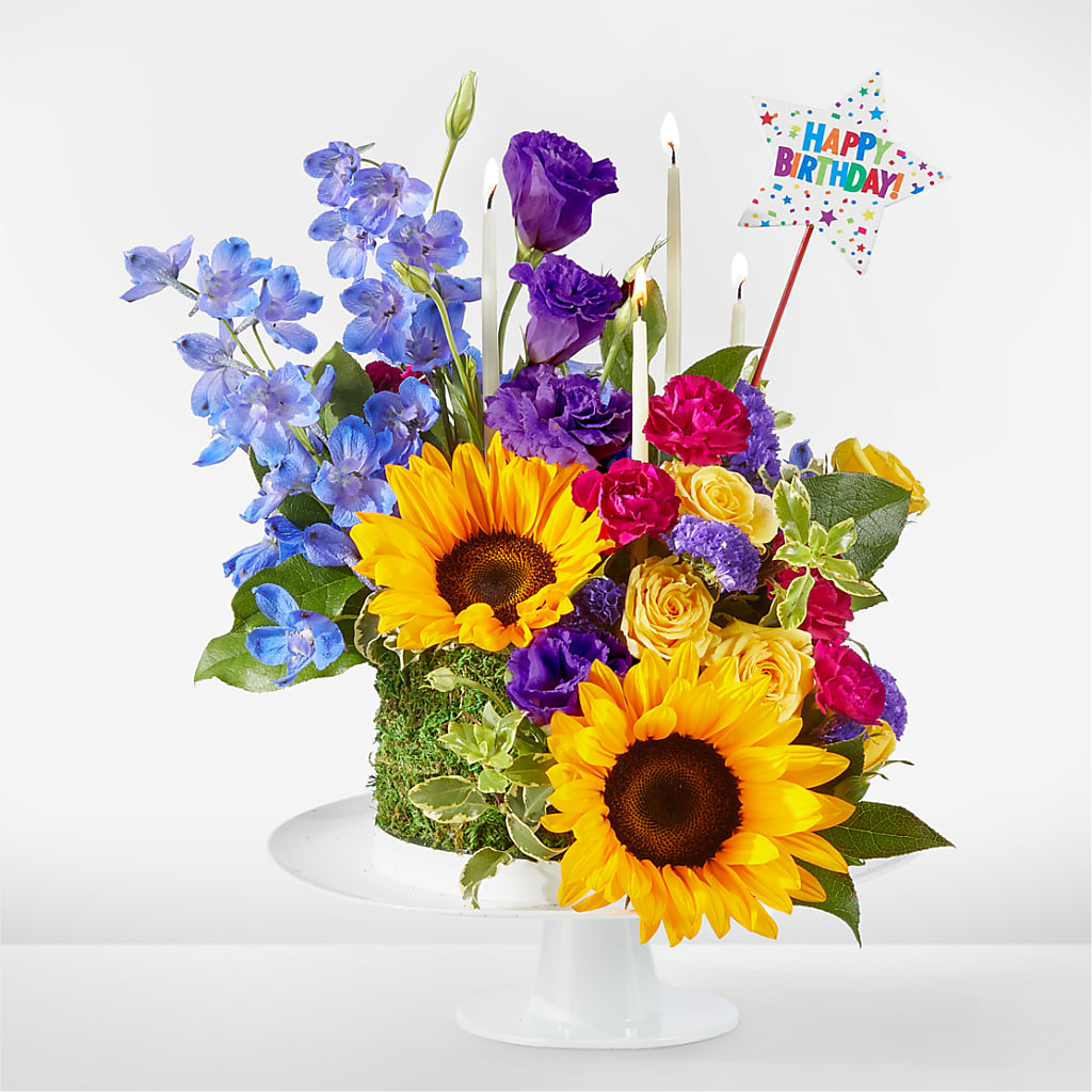 Star of the Day Floral Cake – Oceanside Florist, Oceanside NY
