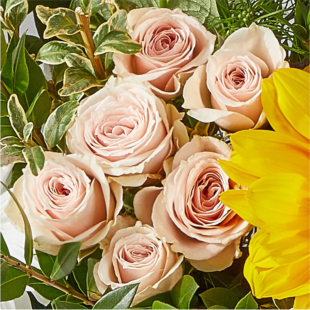 The Good Life Bouquet –  Oceanside Florist, Oceanside NY