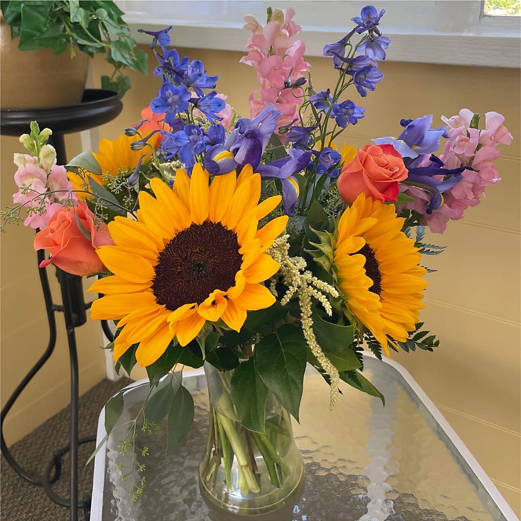 Rays of Life Bouquet –  Oceanside Florist, Oceanside NY